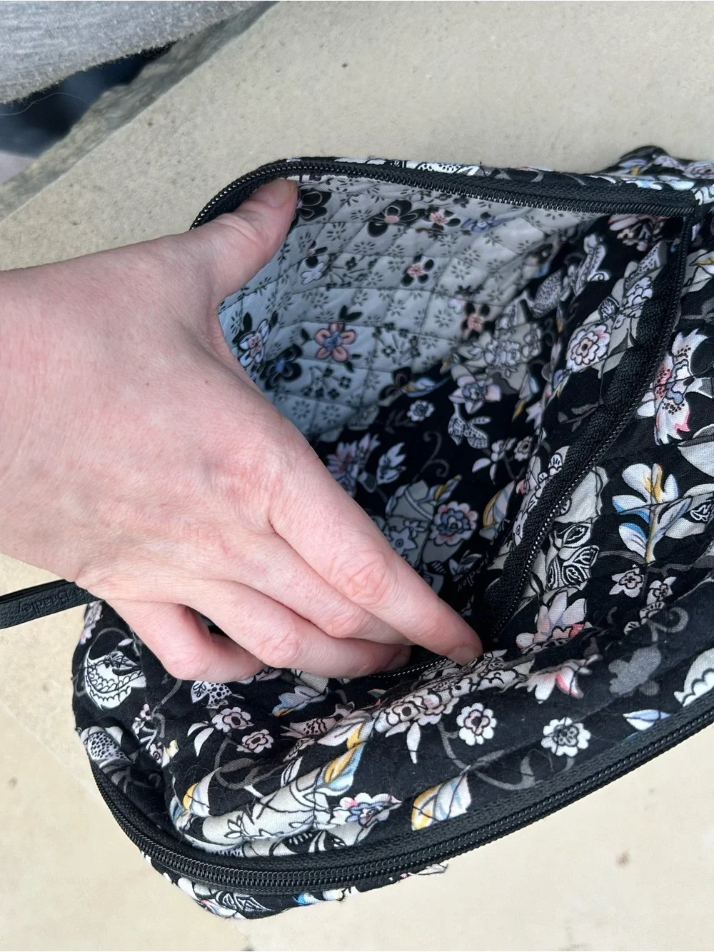 NWOT Vera Bradley Holland Garden Cosmetic Bag